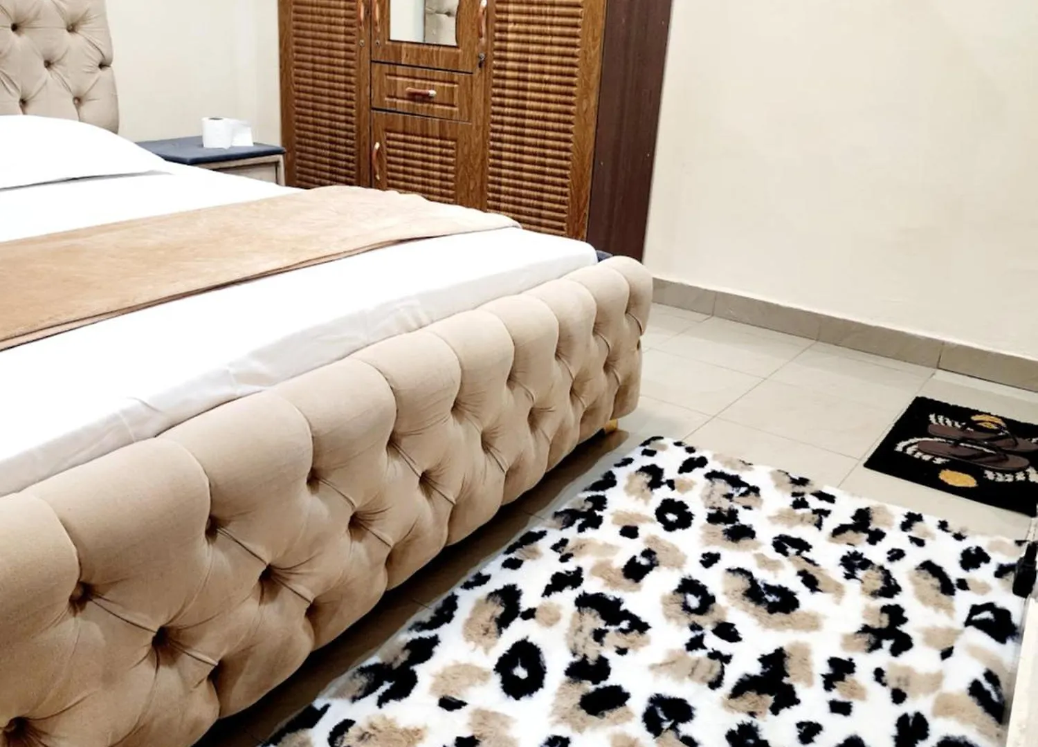 Apartment Studio Discrete Et Luxeuse Au Rez De Chaussee Dakar Senegal