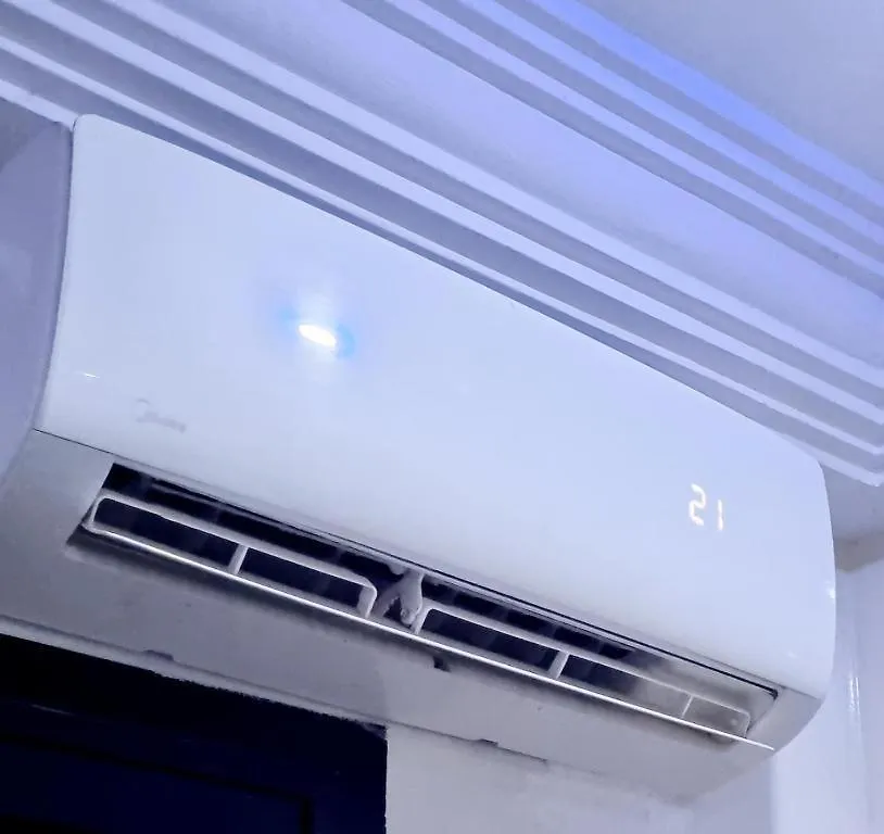 Studio Discrete Et Luxeuse Au Rez De Chaussee Dakar Senegal